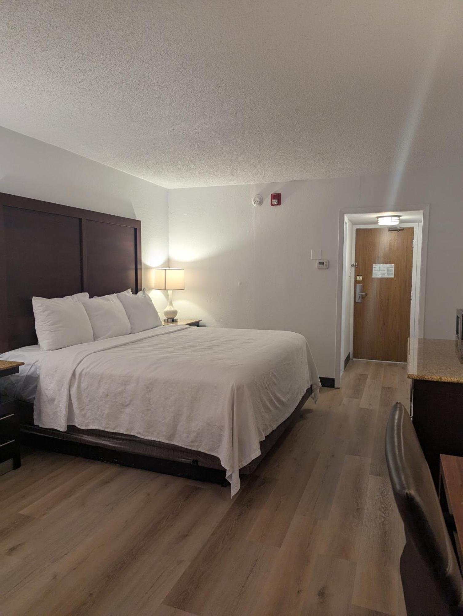 Plaza Hotel Denver Central 외부 사진