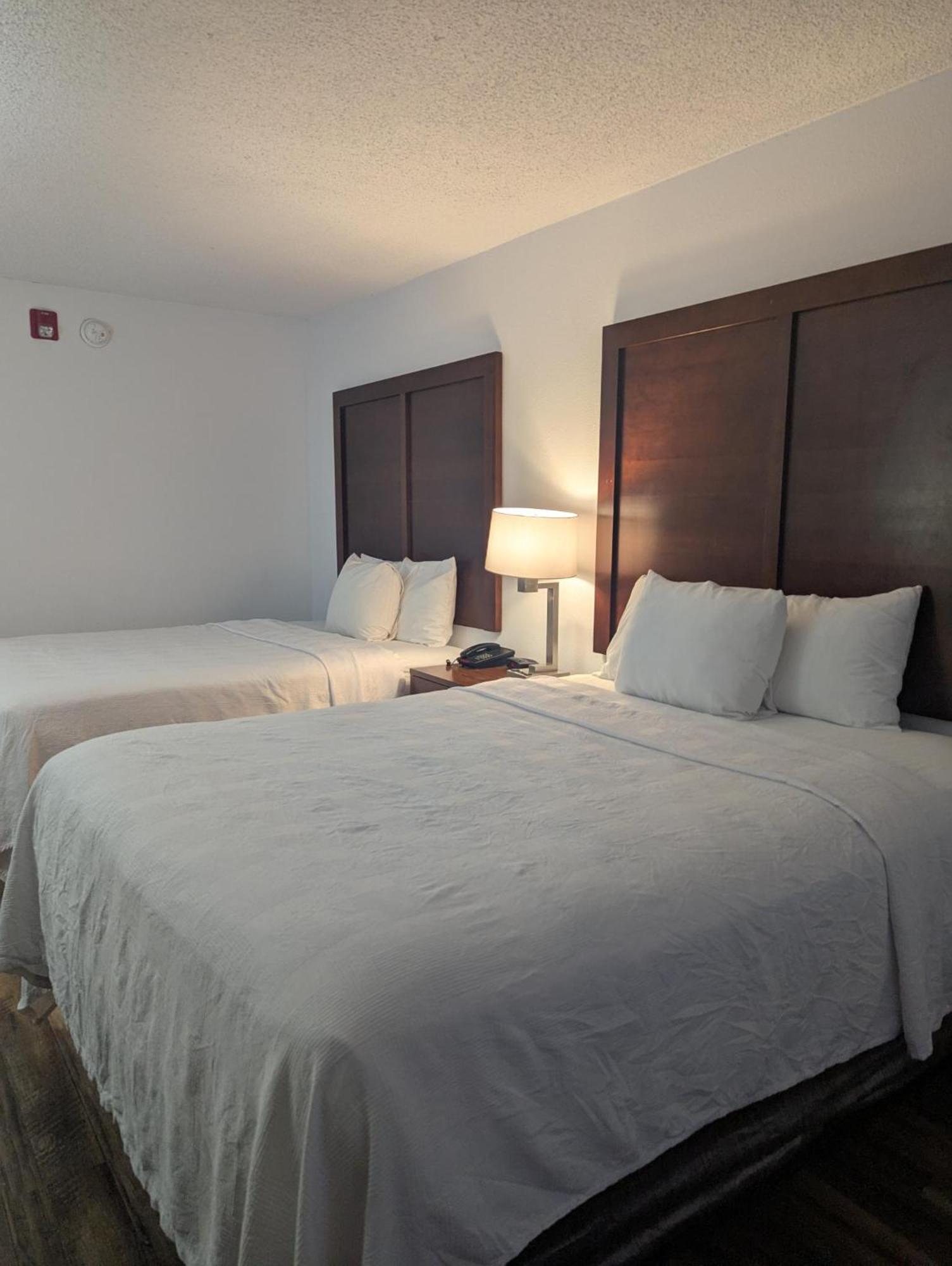 Plaza Hotel Denver Central 외부 사진